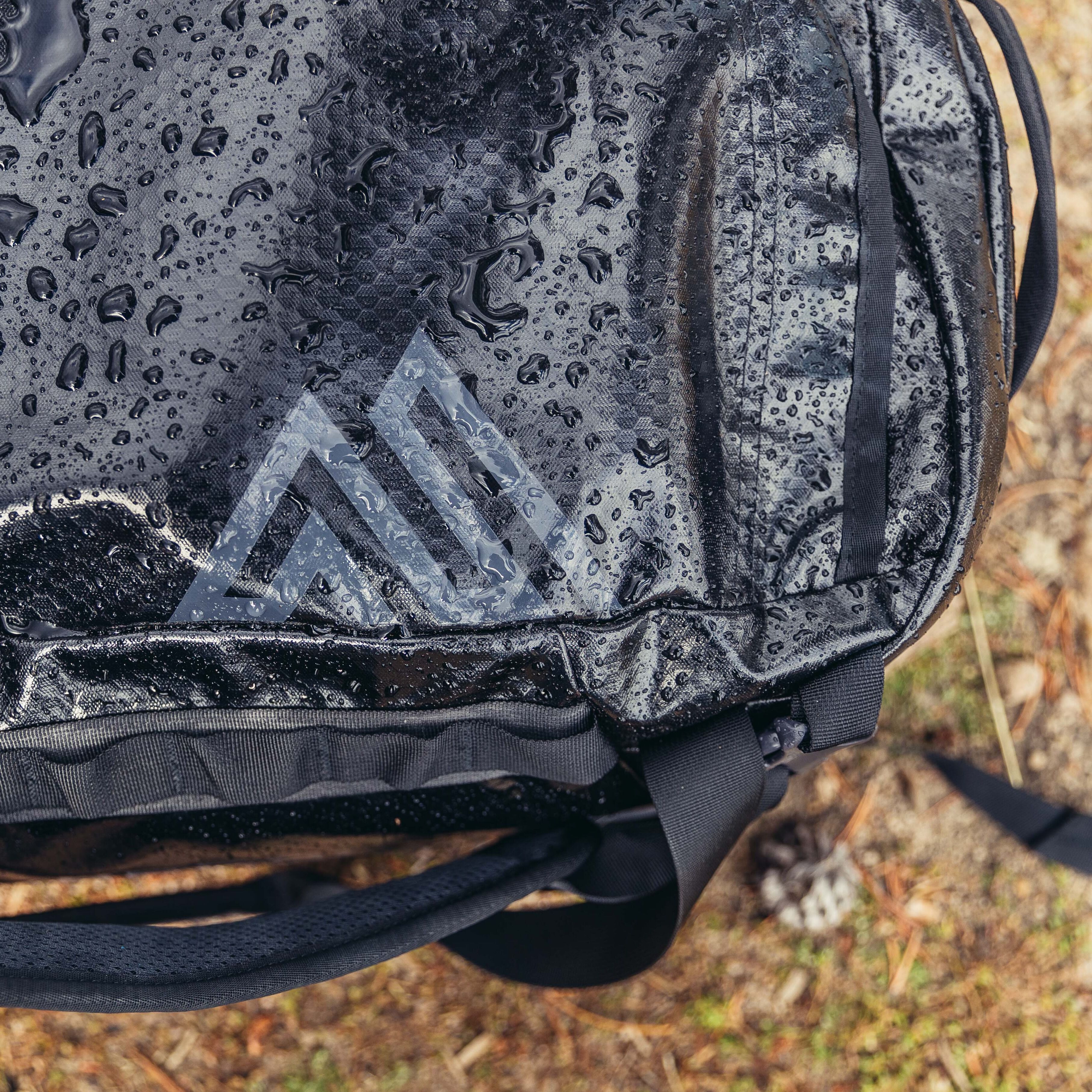 Alpaca 60 Duffel in the color Redrock. image number 6